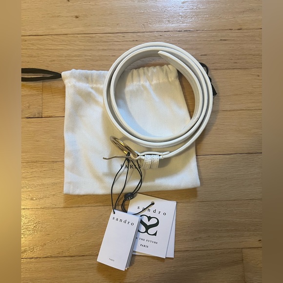 Sandro Thin Crocodile Embossed Belt - White NWT - Picture 2 of 4